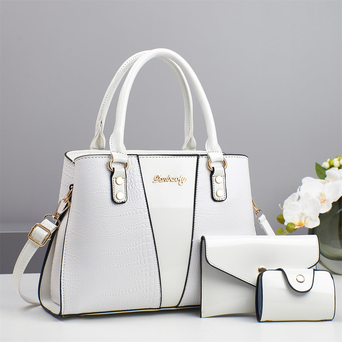 Glazed Alabaster Leather Handbag Set